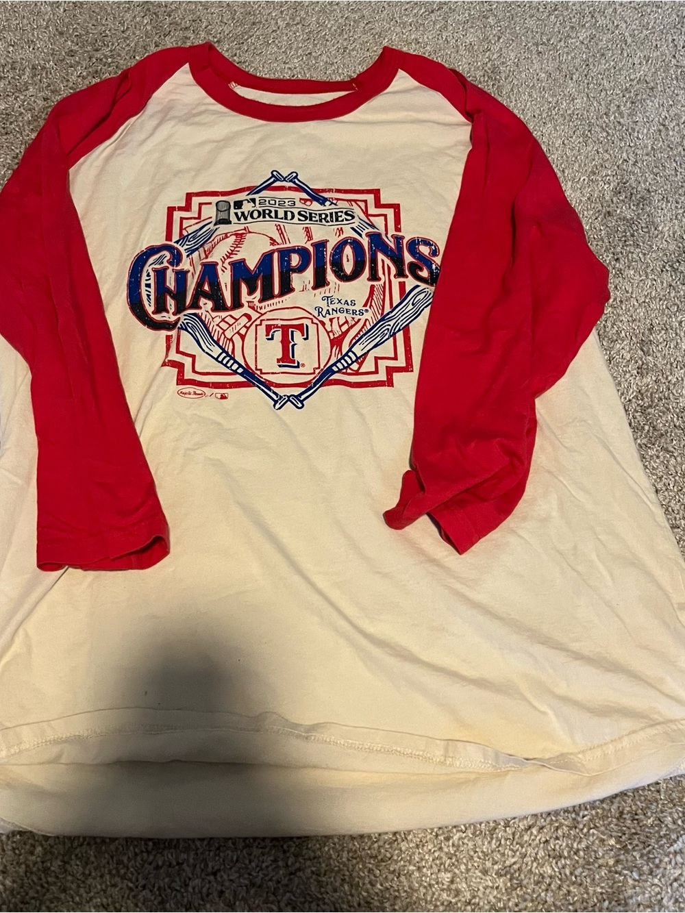 Majestic Cream Tee with Red Collar